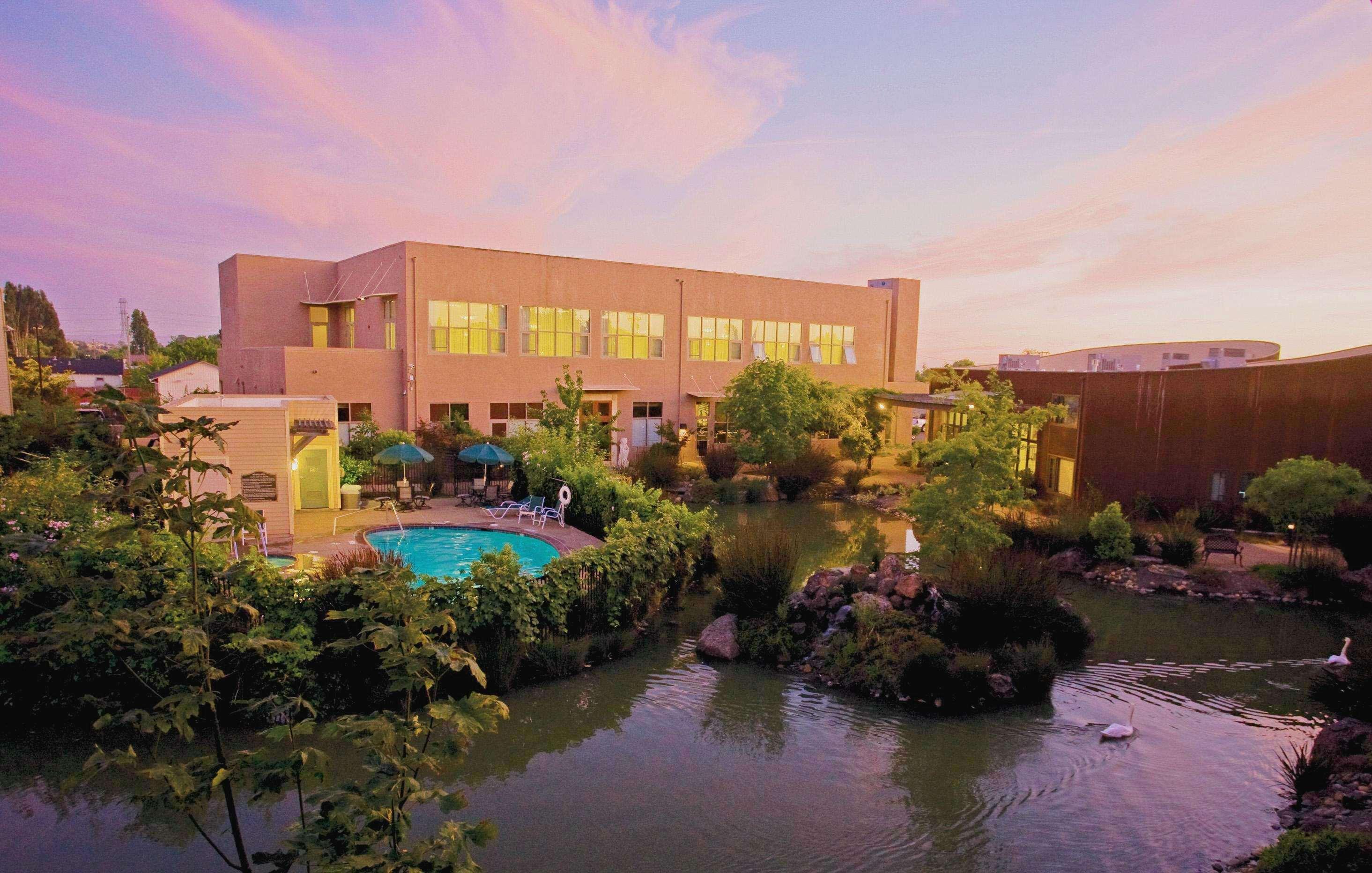 Doubletree By Hilton Napa Valley - Американ-Каньон Экстерьер фото